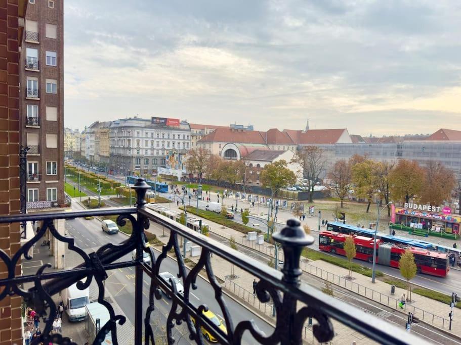 Premium Apartment By Hi - Central 2 Bedroom - Best View Budapeşte Dış mekan fotoğraf